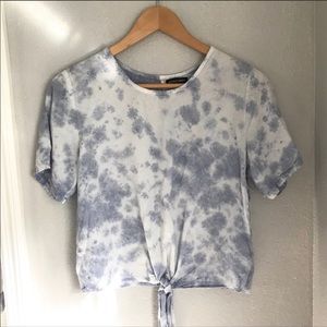 Style envy blue and white crop top with tie